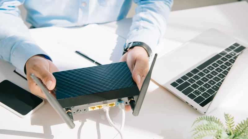 透過任何裝置查看 Wi-Fi 訊號強度，提升您的連線速度。