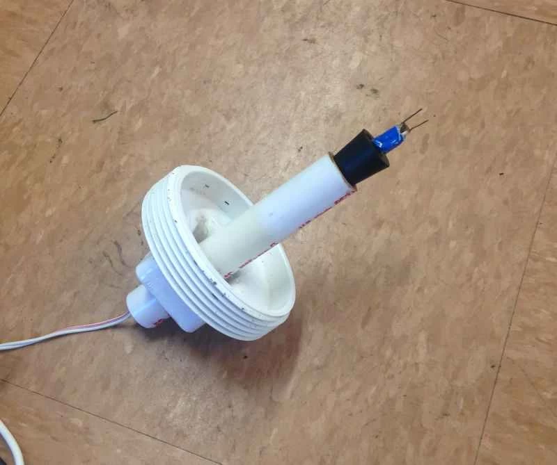 瓶式火箭筒 - 支架和點火器細節