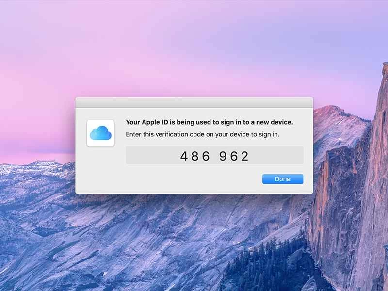 macOS電腦螢幕上顯示的Apple ID驗證碼。