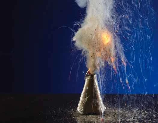 灰質：簡易自製火藥