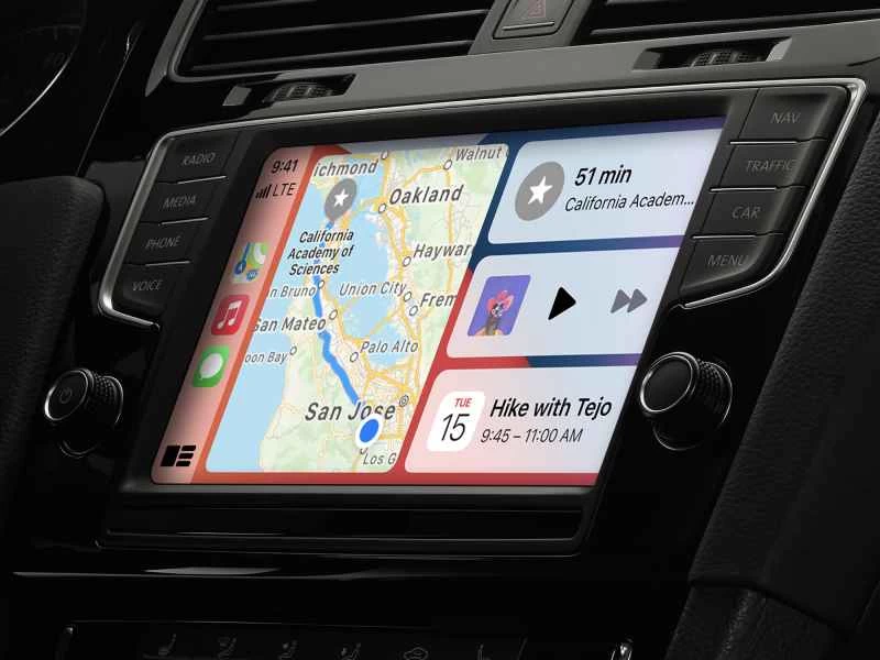 用於 Apple CarPlay 的車載儀錶板顯示器。