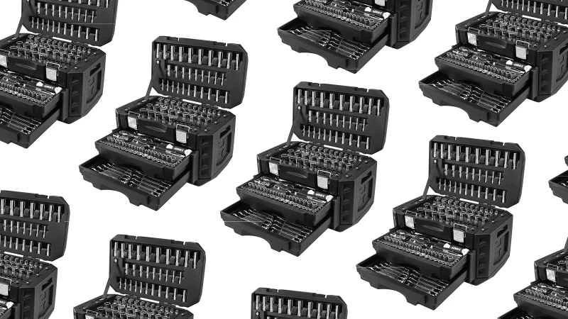 網路星期一限時特惠：這款300件機械工具組僅售78美元！