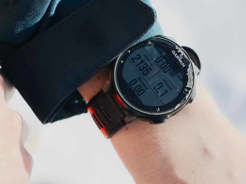 7 種巧妙的方法，讓你的 Garmin 智慧手錶煥然一新