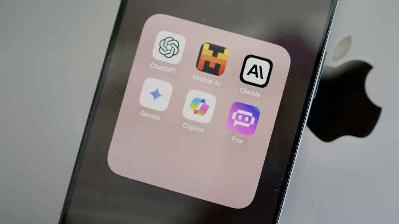 AI機器人大戰：Copilot vs ChatGPT vs Gemini
